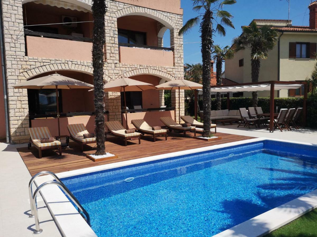 מדולין Anita Apartment מראה חיצוני תמונה