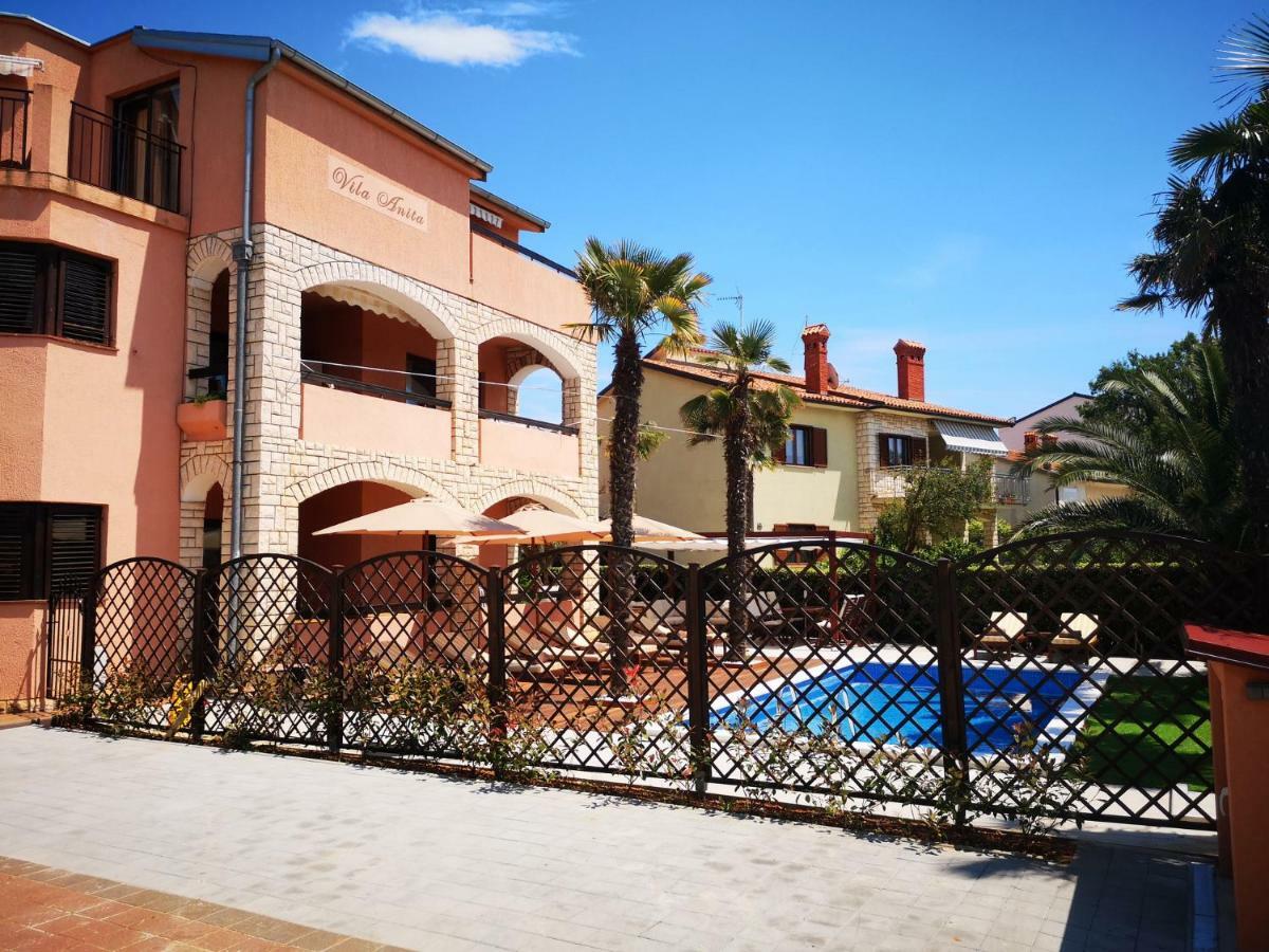 מדולין Anita Apartment מראה חיצוני תמונה
